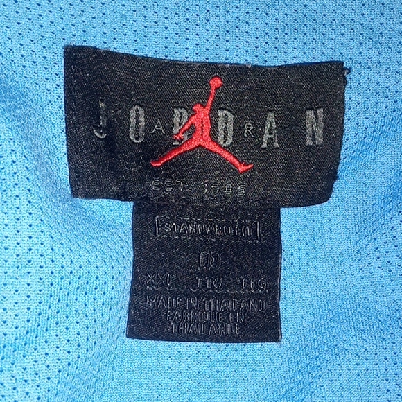 Jordan Men's Outfit - Picture 4 of 4